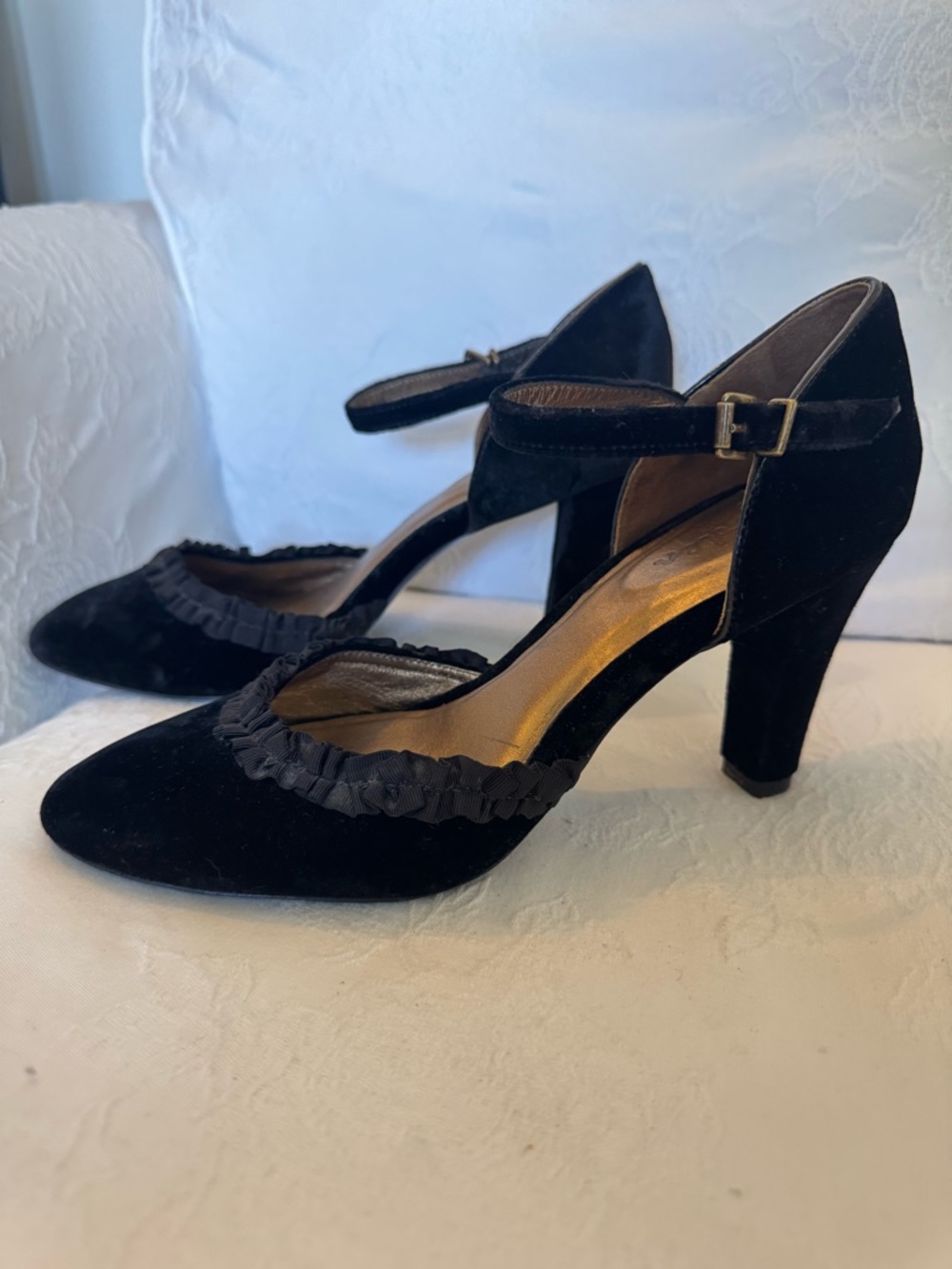 Boden Black velvet Mary Jane Heels with Ruffle Trim